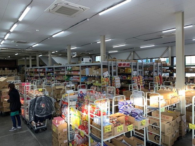 熊本の台所 田崎市場内の木村のあられ店舗紹介 店主のうまかもん ブログ 九州うまかもん商店